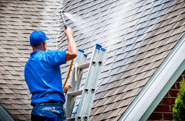 akron roof cleaning